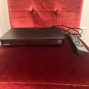 Toshiba Blu-Ray Player With Remote
